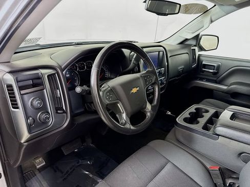 Used 2018 Chevrolet Silverado 1500 LT AWD/4WD image 10