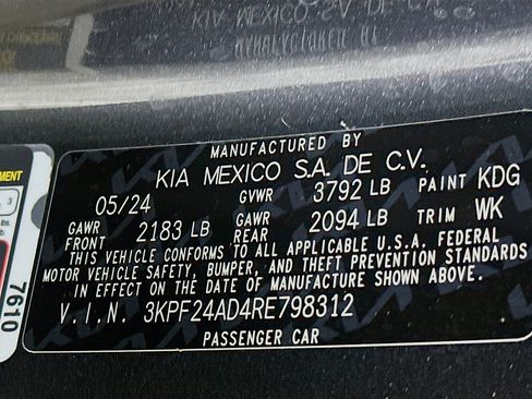 Used 2024 Kia Forte LXS image 12