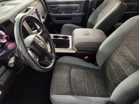 Used 2019 RAM 1500 Lone Star image 13