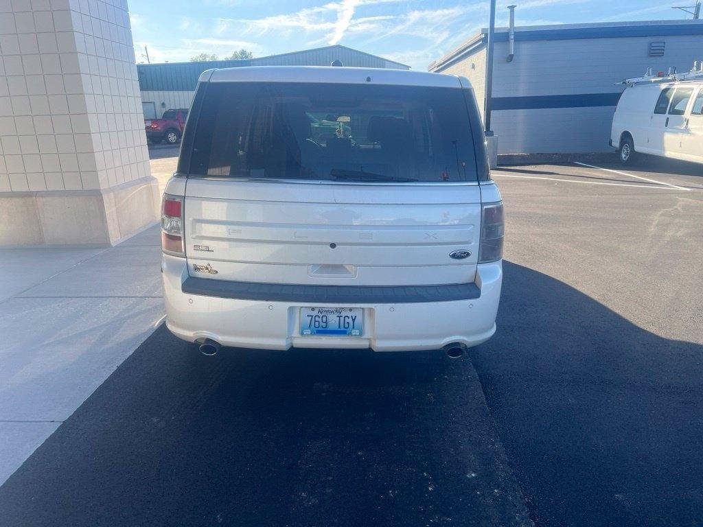 Used 2014 Ford Flex SEL w/ Equipment Group 201A FWD image 7