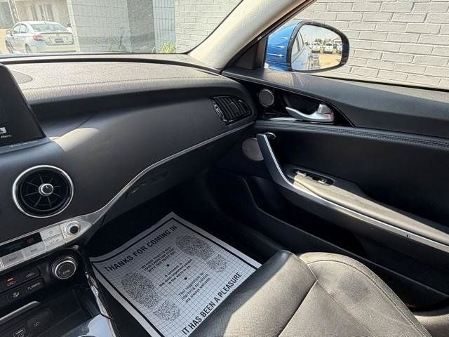 Used 2018 Kia Stinger Premium AWD/4WD image 19