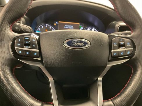 Used 2022 Ford Explorer ST-Line w/ Class IV Trailer Tow Package AWD/4WD image 14
