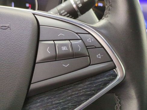 Certified 2024 Cadillac XT5 Premium Luxury w/ LPO, Floor Liner Package AWD/4WD image 11