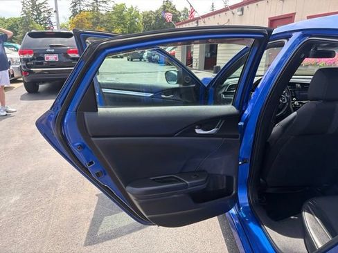Used 2020 Honda Civic Sport image 19