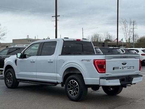 Certified 2022 Ford F150 XLT w/ Equipment Group 302A High image 43