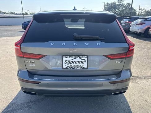 Used 2020 Volvo V60 T5 Cross Country w/ Protection Package Premier image 5