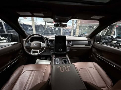 Used 2022 Ford Expedition Max King Ranch image 42