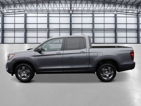 New 2026 Honda Ridgeline TrailSport image 2