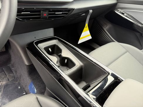 New 2026 Volkswagen ID.4 Pro S image 13