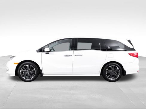 Used 2023 Honda Odyssey Elite image 5