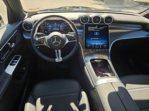 New 2026 Mercedes-Benz GLC 300 4MATIC image 18