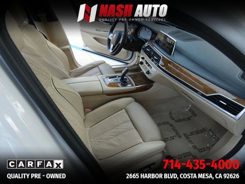 Used 2018 BMW 750i RWD image 26