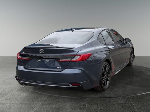 Used 2026 Toyota Camry XSE FWD image 9
