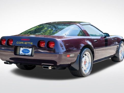 Used 1993 Chevrolet Corvette Coupe RWD image 43