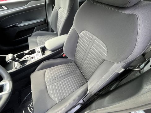 Used 2025 Kia K5 LXS FWD image 37