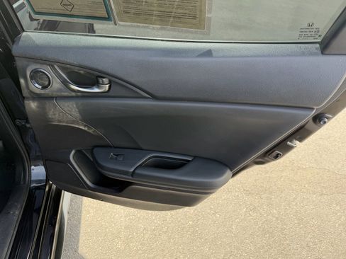 Used 2020 Honda Civic Sport image 22