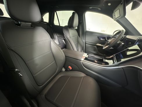 New 2026 Mercedes-Benz GLC 300 4MATIC image 22