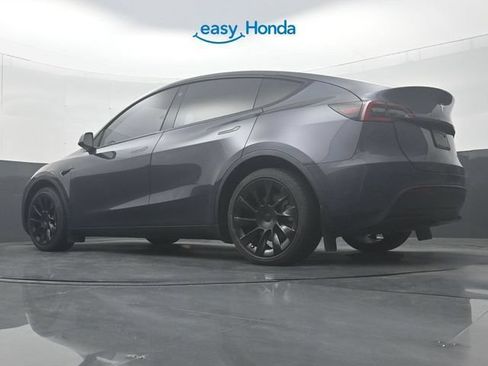 Used 2023 Tesla Model Y Long Range AWD/4WD image 29