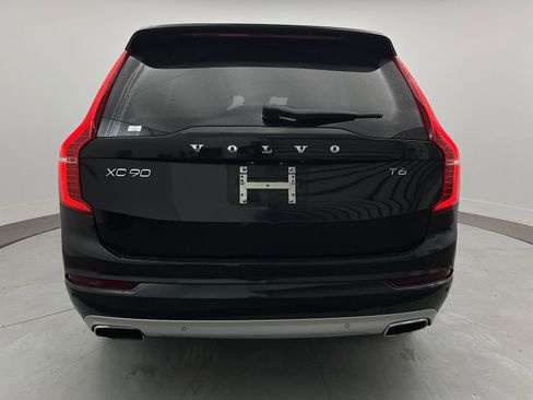 Used 2016 Volvo XC90 T6 Momentum w/ Vision Package image 10