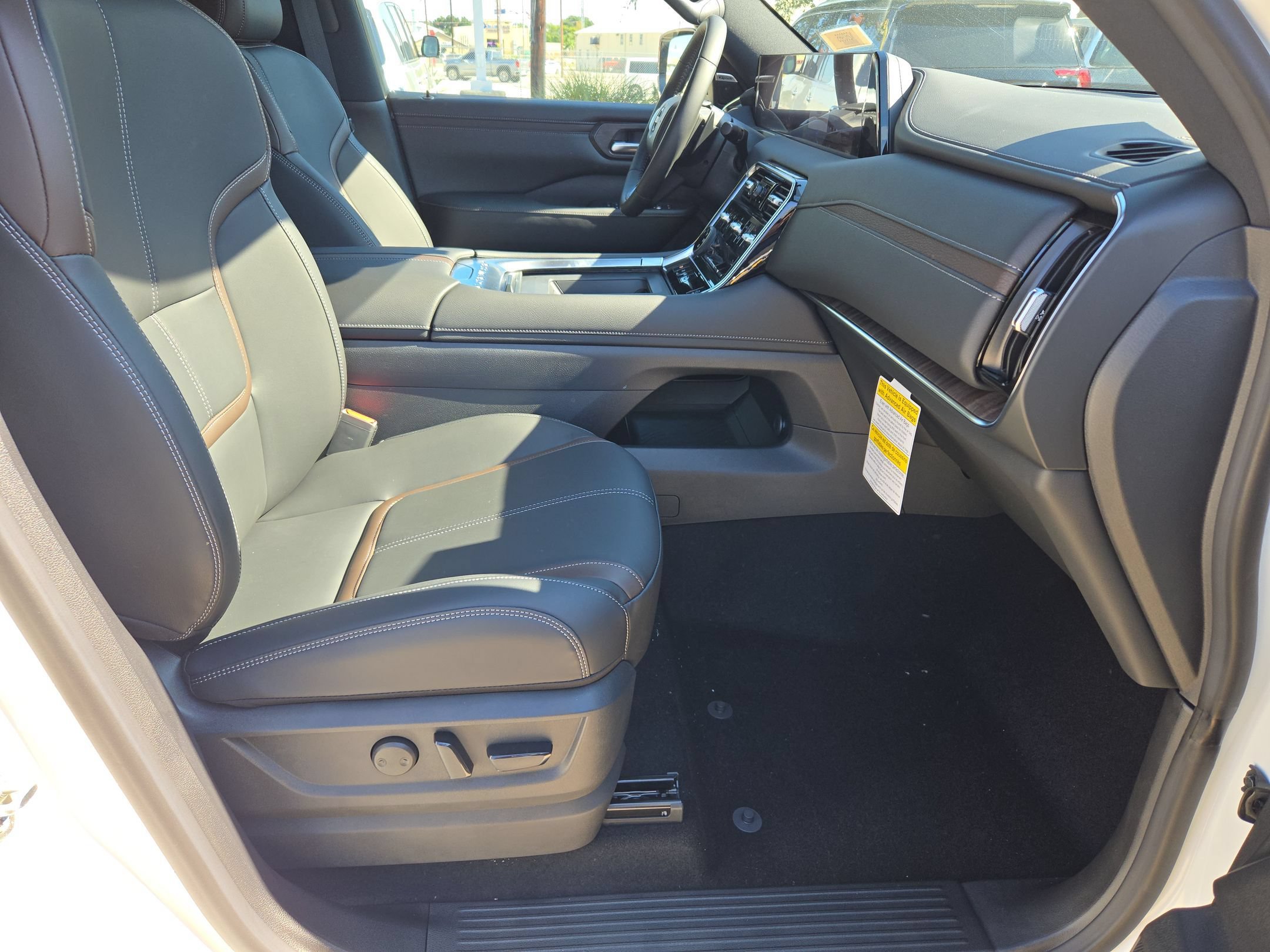New 2026 Nissan Armada SL RWD image 21