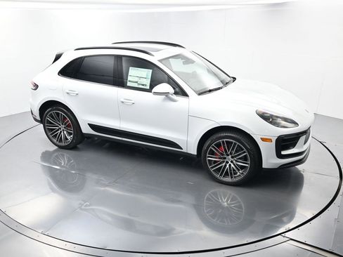 Certified 2026 Porsche Macan S image 45