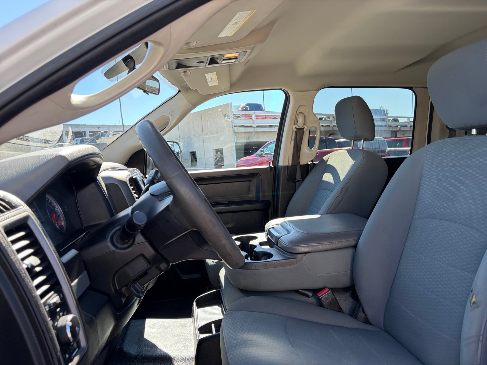 Used 2018 RAM 3500 Tradesman w/ Chrome Appearance Group AWD/4WD image 12