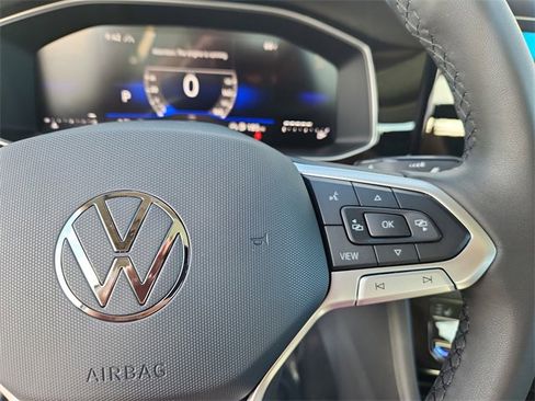 New 2026 Volkswagen Jetta SE image 12