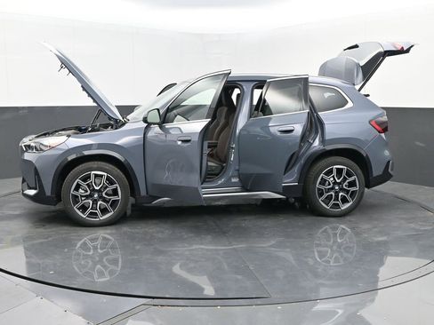 New 2025 BMW X1 xDrive28i w/ Convenience Package image 45