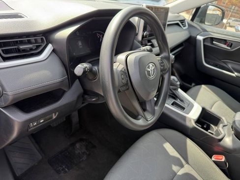 Certified 2024 Toyota RAV4 XLE image 30