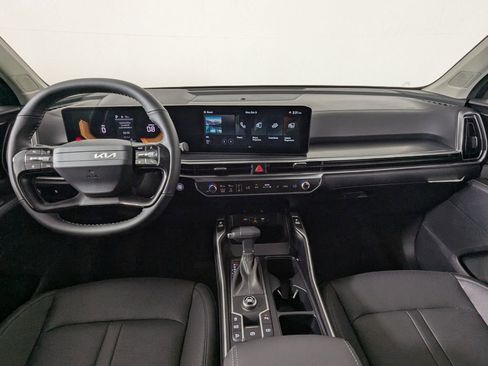 New 2026 Kia Sorento S w/ S Panoramic Sunroof Package FWD image 15