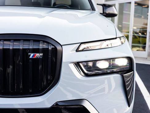 Used 2024 BMW X7 M60i w/ Executive Package AWD/4WD image 4