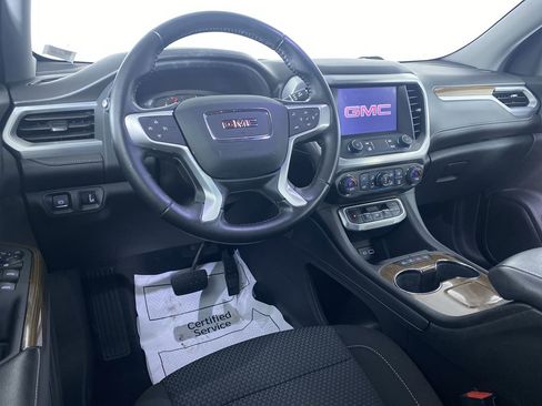 Certified 2020 GMC Acadia SLE image 2