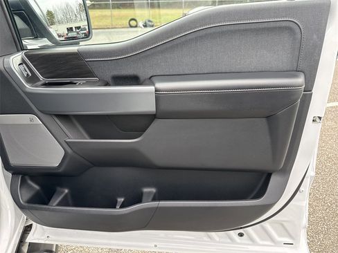 Used 2024 Ford F150 Lariat w/ Tow/Haul Package image 14