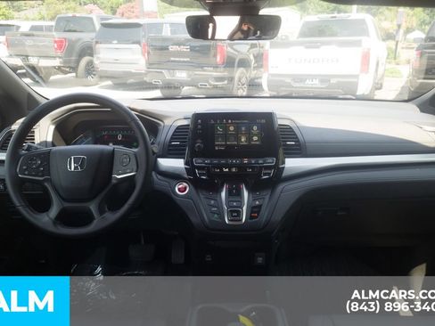 Used 2024 Honda Odyssey Sport image 21