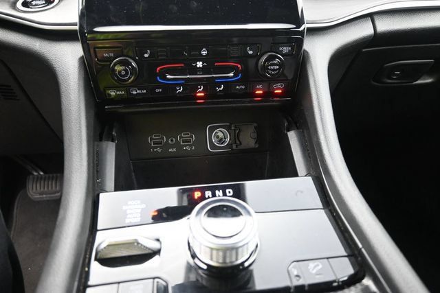 Used 2024 Jeep Grand Cherokee Limited 4xe AWD/4WD image 29