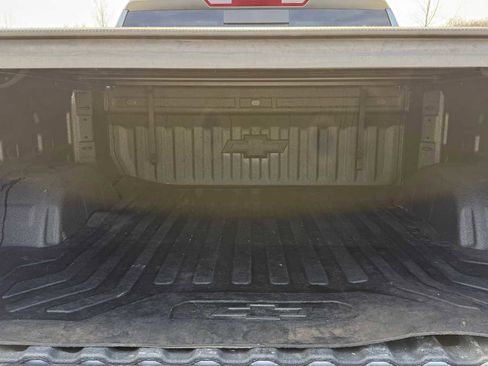 Used 2025 Chevrolet Silverado 1500 LT Trail Boss w/ Convenience Package II AWD/4WD image 27