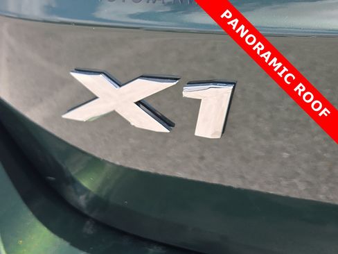 Used 2025 BMW X1 xDrive28i w/ Premium Package AWD/4WD image 8