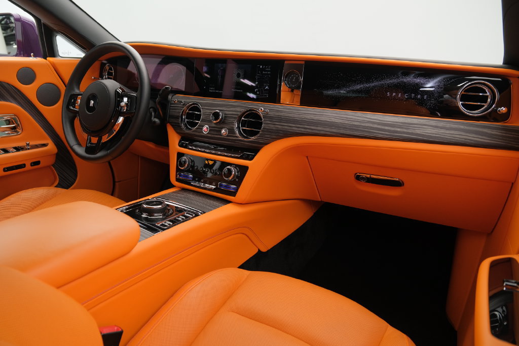 Used 2024 Rolls-Royce Spectre w/ Spectre Launch Package AWD/4WD image 29