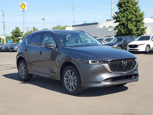 New 2025 MAZDA CX-5 AWD 2.5 S w/ Premium Plus Pkg image 4