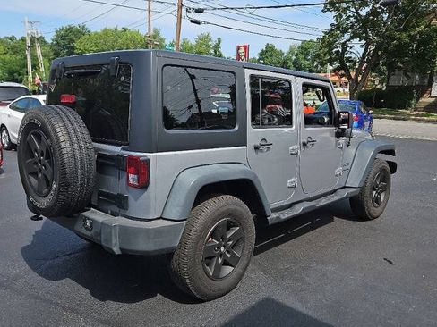 Used 2014 Jeep Wrangler Unlimited Sport w/ Quick Order Package 24S AWD/4WD image 4