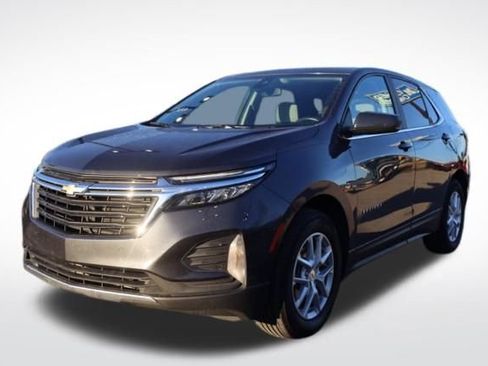 Certified 2022 Chevrolet Equinox LT w/ Driver Convenience Package image 7