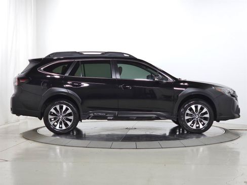 Used 2023 Subaru Outback Limited XT AWD/4WD image 10