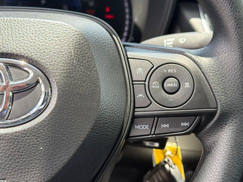 Used 2026 Toyota Corolla LE FWD image 26