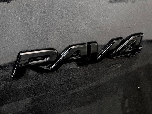 Used 2018 Toyota RAV4 Adventure w/ Cold Weather Package AWD/4WD image 29