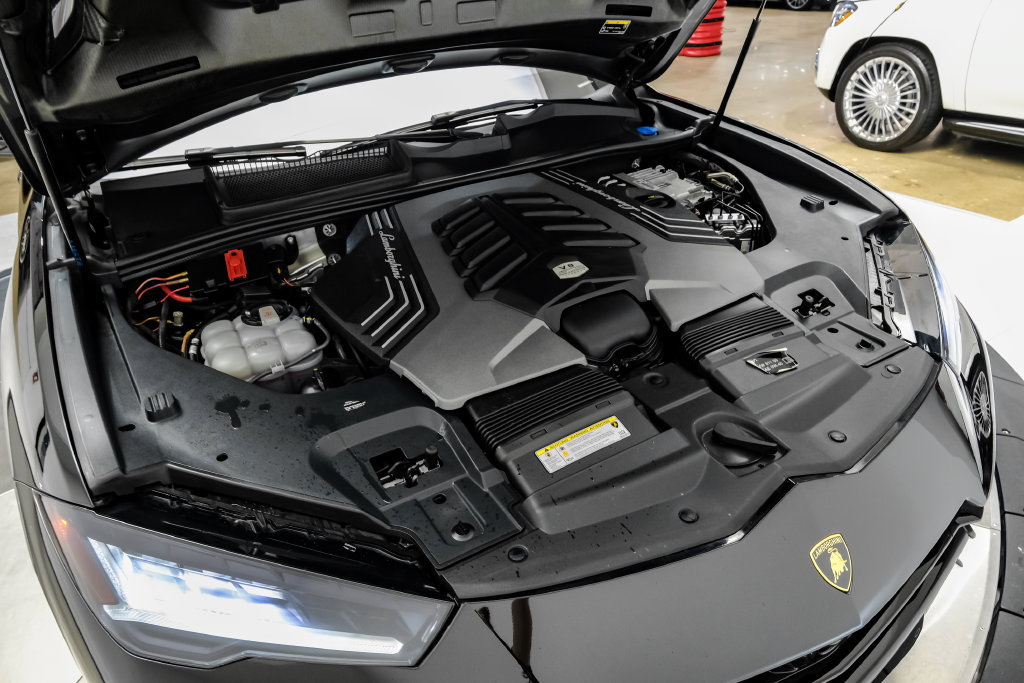 Used 2024 Lamborghini Urus S AWD/4WD image 68
