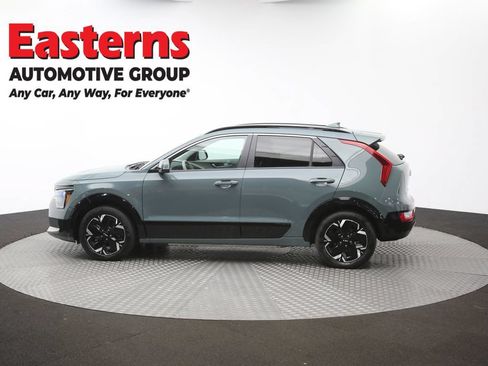 Used 2023 Kia Niro Wind w/ Wind Preserve Package FWD image 59