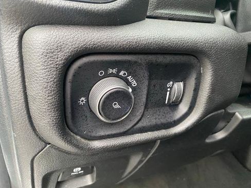 Used 2024 RAM 1500 Laramie image 18
