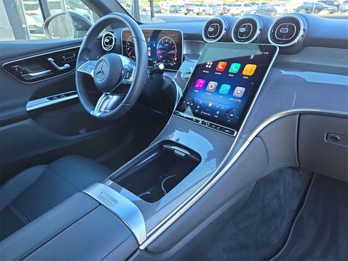 Certified 2025 Mercedes-Benz GLC 300 GLC 300 image 18