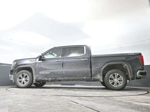 Used 2024 GMC Sierra 1500 SLT image 30