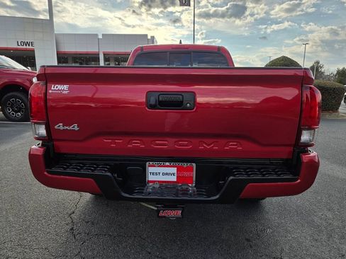 Used 2023 Toyota Tacoma SR w/ SR Convenience Package image 10